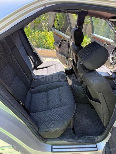 Mercedes C 180-5