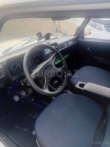 LADA (VAZ) 2107-8