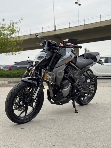 CFMOTO 250 NK-7