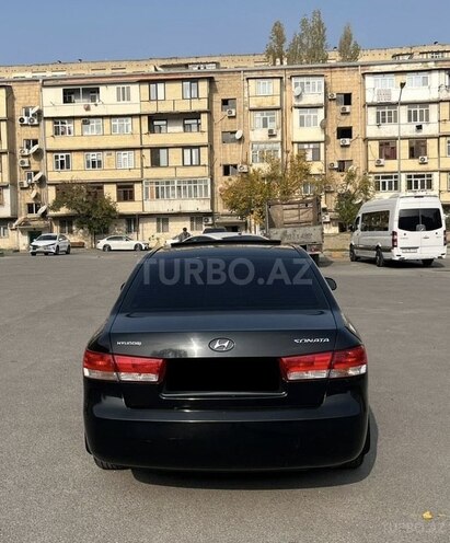 Hyundai Sonata-5