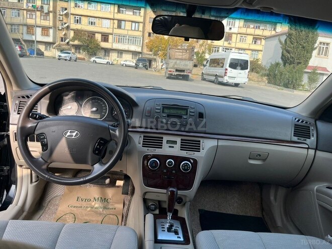 Hyundai Sonata-10