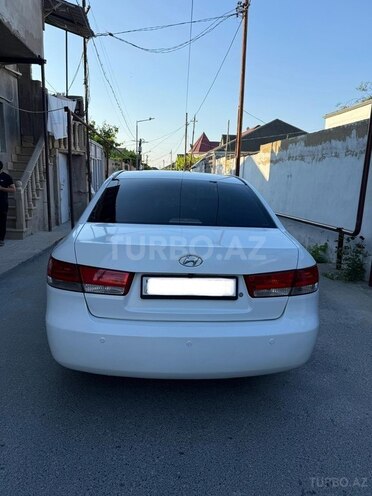 Hyundai Sonata-7