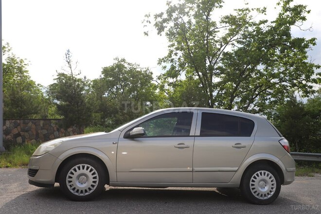 Opel Astra-3