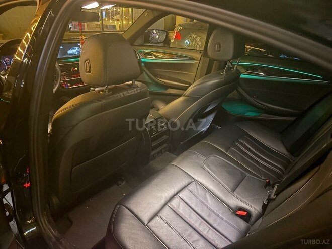BMW 530-9