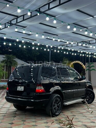Mercedes ML 320-4