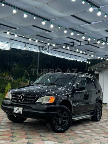 Mercedes ML 320-6