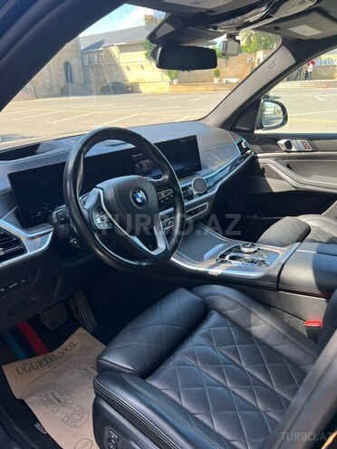 BMW X5-7