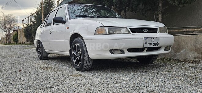 Daewoo Nexia-1