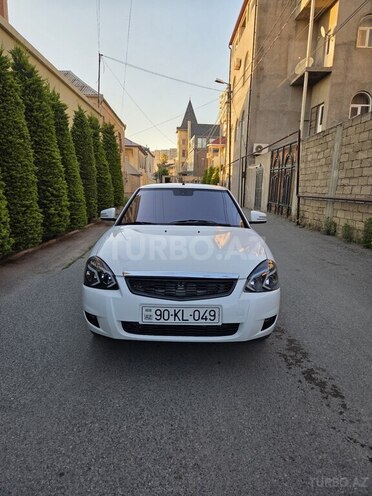 LADA (VAZ) Priora-8