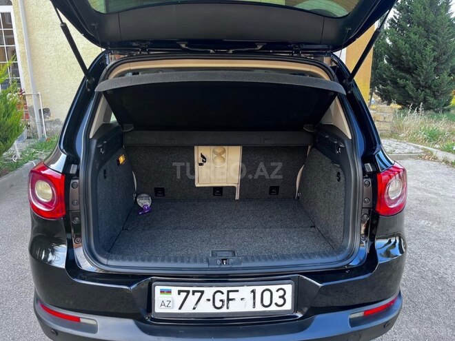 Volkswagen Tiguan-5