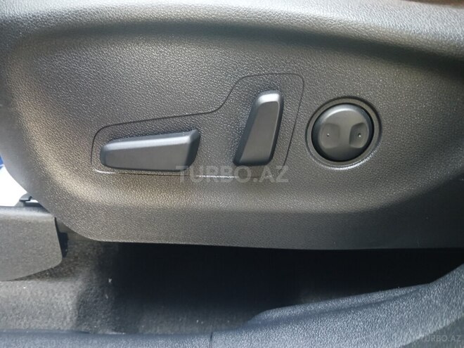 Kia Sorento-8