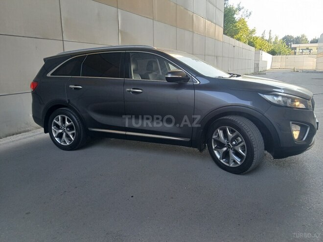 Kia Sorento-16