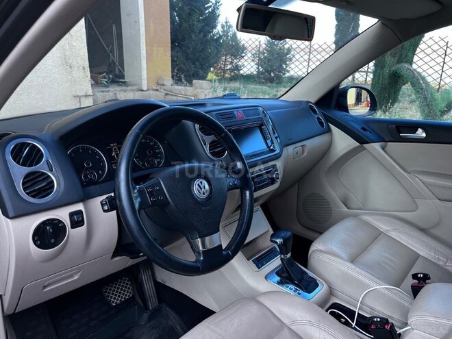 Volkswagen Tiguan-6