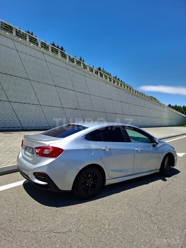 Chevrolet Cruze-4
