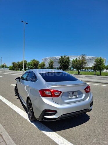 Chevrolet Cruze-5