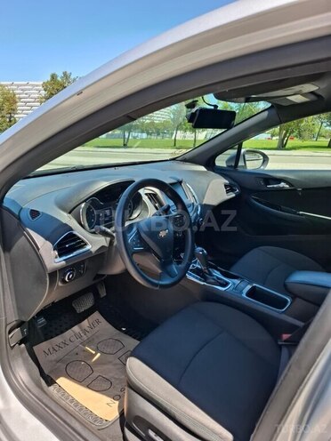 Chevrolet Cruze-7