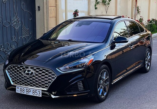 Hyundai Sonata-1
