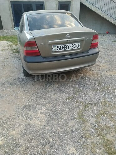 Opel Vectra-2