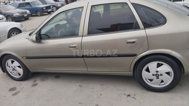 Opel Vectra-5