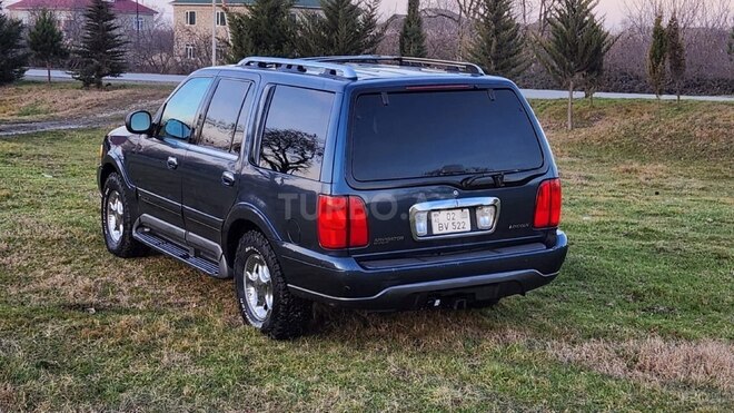 Lincoln Navigator-6