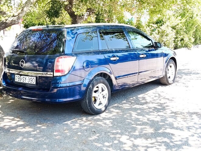 Opel Astra-11