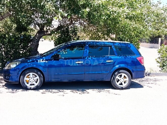 Opel Astra-10