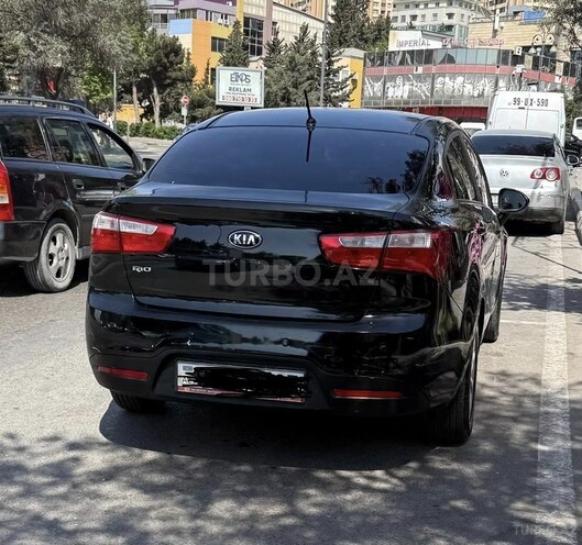 Kia Rio-3