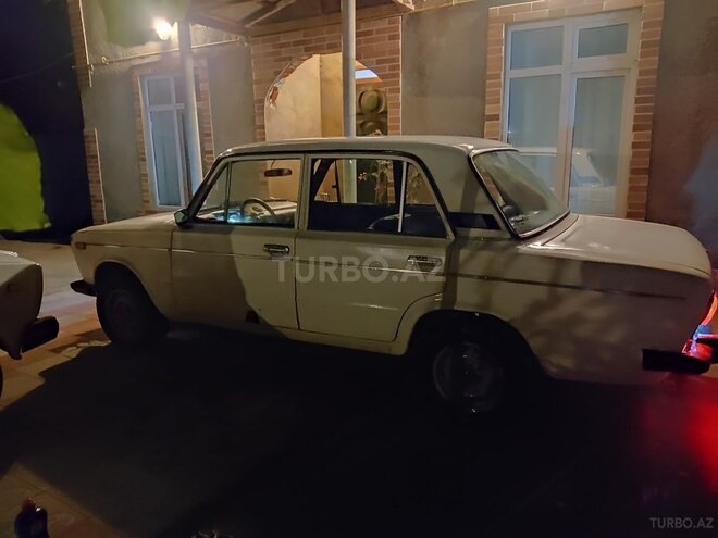 LADA (VAZ) 2106-15