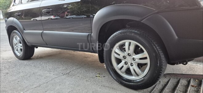 Hyundai Tucson-12