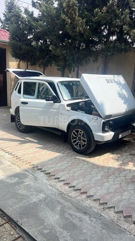 LADA (VAZ) Niva-6