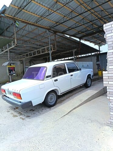 LADA (VAZ) 2107-5