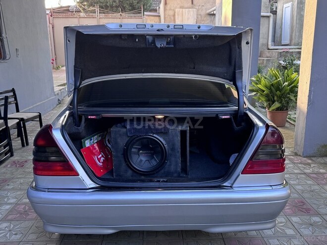Mercedes C 240-7