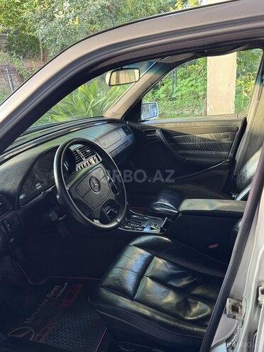 Mercedes C 240-10