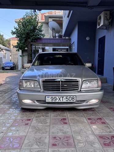 Mercedes C 240-1