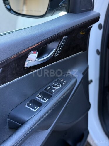 Kia Sorento-19