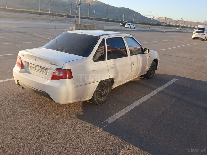 Daewoo Nexia-10