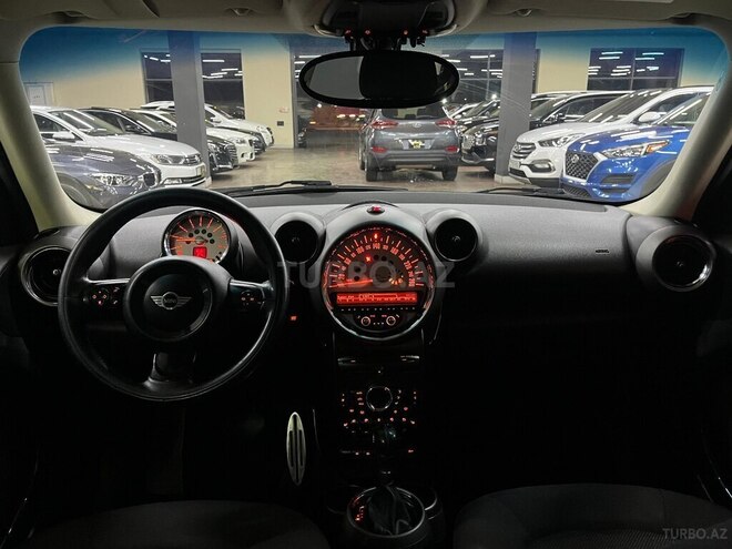 Mini Countryman-13