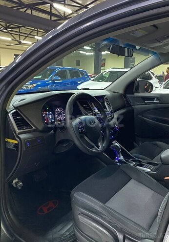Hyundai Tucson-10