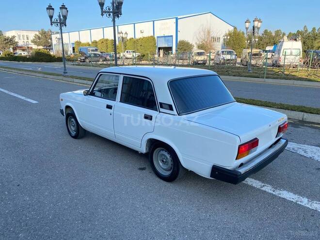 LADA (VAZ) 2107-4