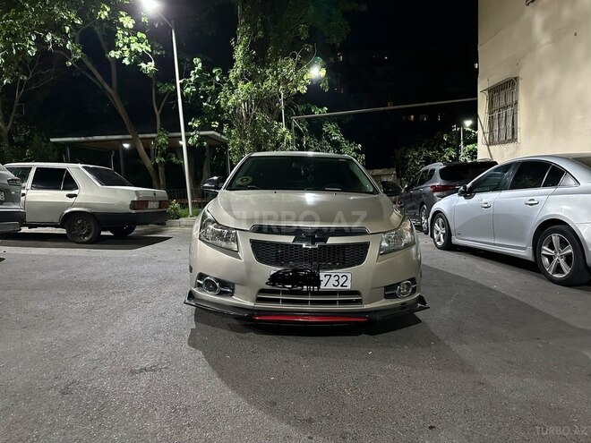 Chevrolet Cruze-1