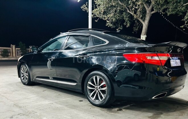 Hyundai Grandeur-4