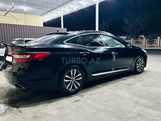 Hyundai Grandeur-10