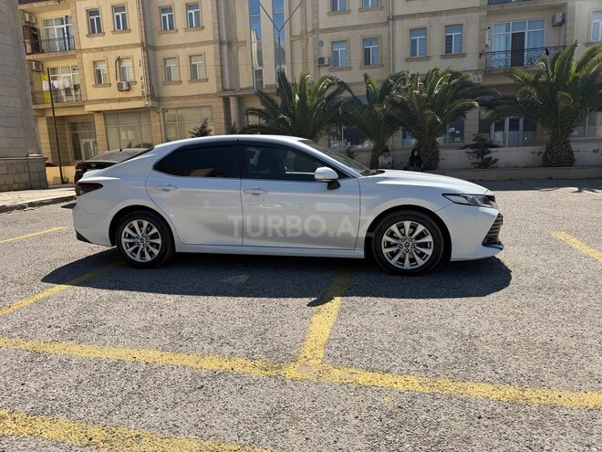 Toyota Camry-4