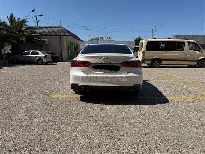 Toyota Camry-2