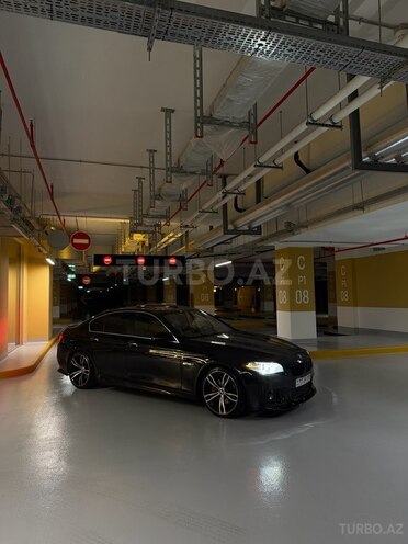 BMW 528-12