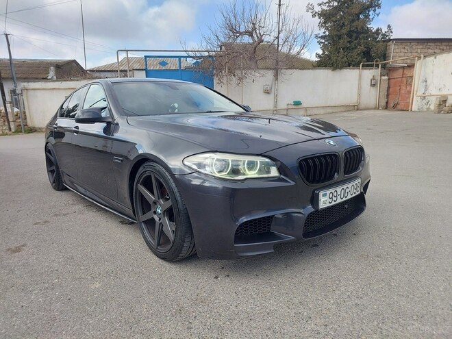 BMW 528-2