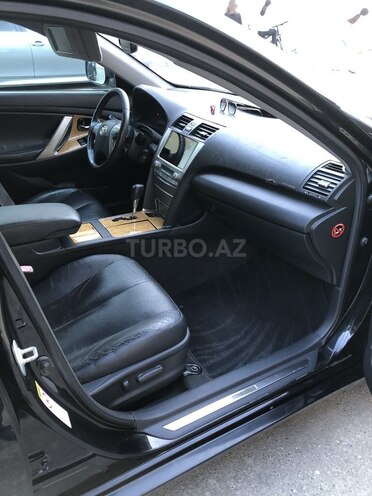 Toyota Camry-7