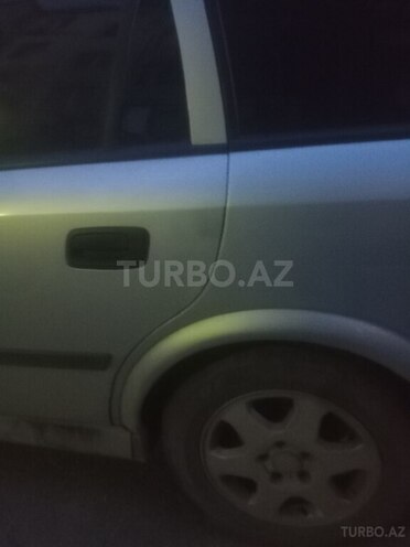 Opel Astra-7