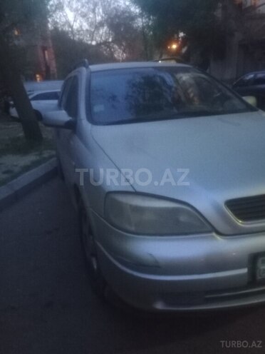 Opel Astra-9