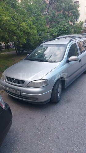 Opel Astra-10